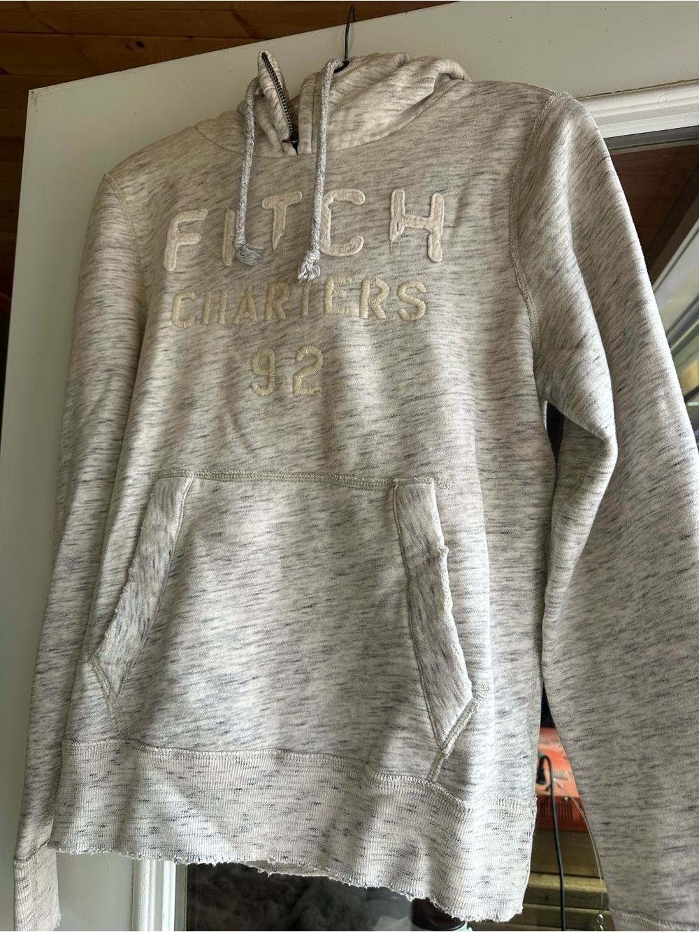 Abercrombie & Fitch Women’s Heather Gray Pullover Sweatshirt